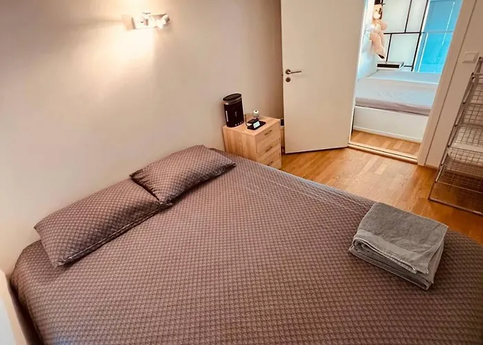 Privatunterkunft Privet In Shared Apartment,