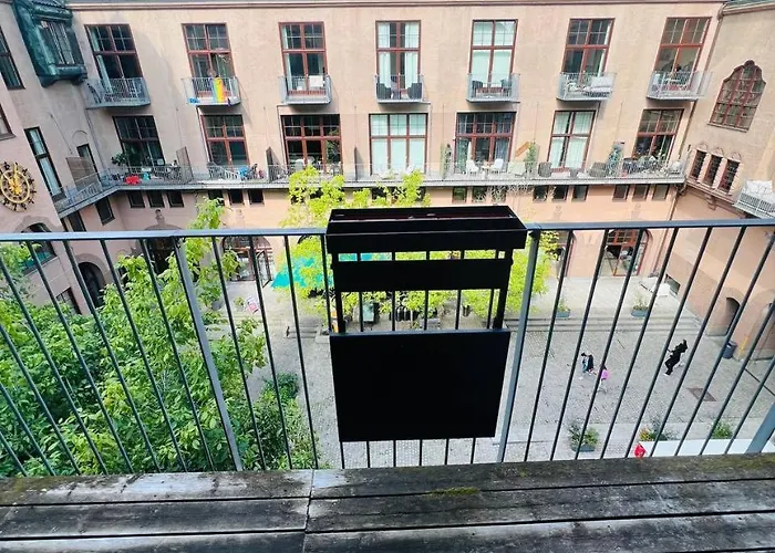 Privatunterkunft Privet In Shared Apartment, *